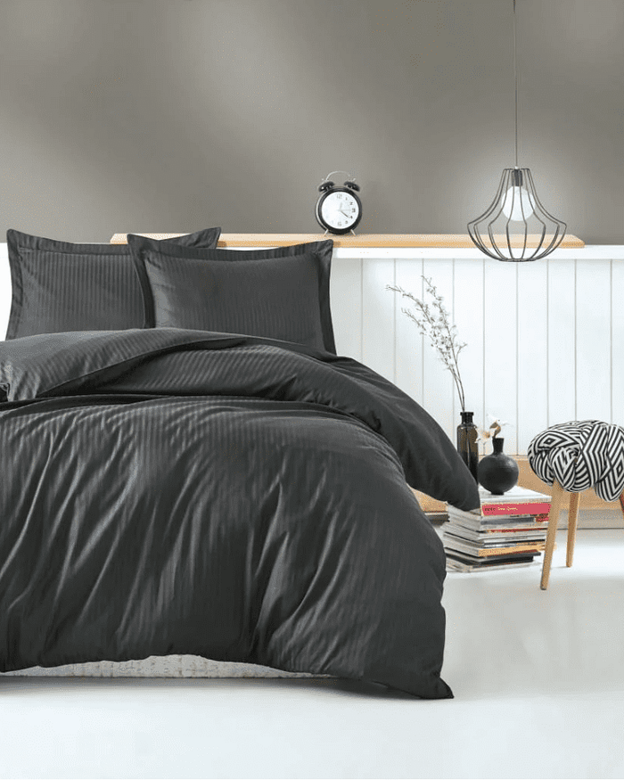 Памук сатен „Elegant Anthracite Stripes“ – 4 части – за спалня - Image 1